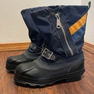 Vintage Pacific Steel Shank Lined Winter Boots Retro Blue Size Women 5.5 Men 4